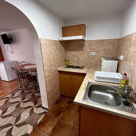 Bed & Breakfast Pensiunea Kelemen *
