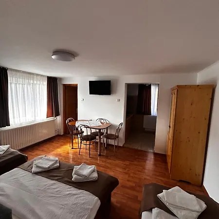 Oda ve Kahvaltı Pensiunea Kelemen
